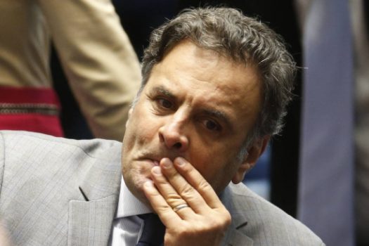 Gilmar autoriza PF a continuar investigação contra Aécio Neves