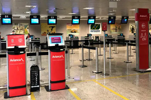 ‘Efeito Avianca’ faz preço das passagens aéreas subirem até 140%