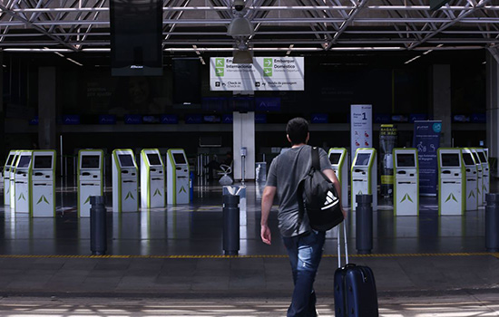 Governo libera entrada de estrangeiros em todos os aeroportos do país