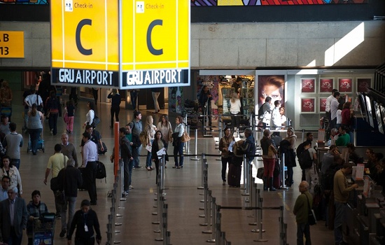 Máscaras em aviões e aeroportos são obrigatórias a partir de hoje (25)