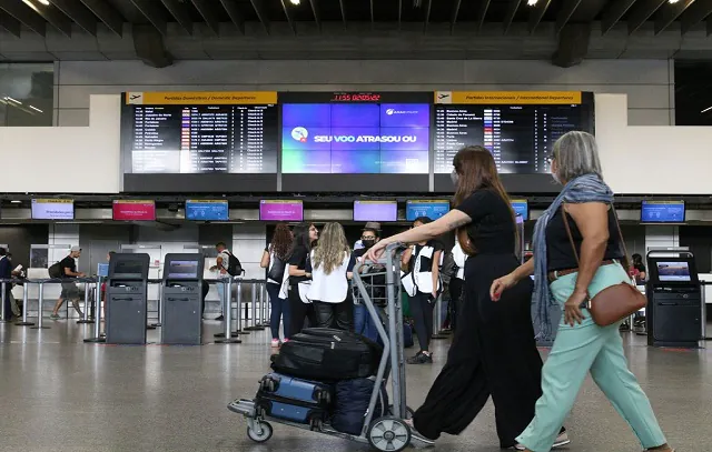 RJ negocia gestão compartilhada de aeroportos Santos Dumont e Galeão