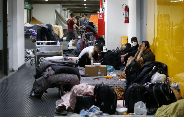 Aeroporto de Guarulhos tem 122 afegãos à espera de acolhimento