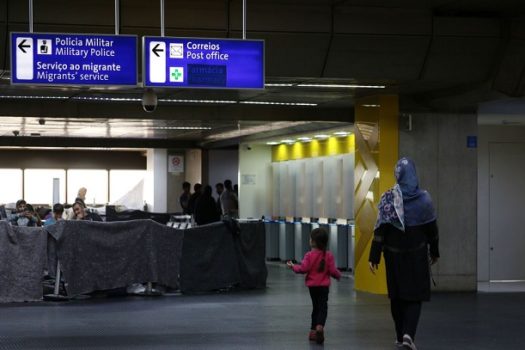 Cerca de 30 afegãos estão acampados no Aeroporto de Guarulhos