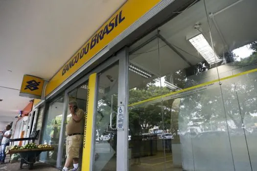 Bancos não terão atendimento presencial ao público nesta quinta-feira (30)