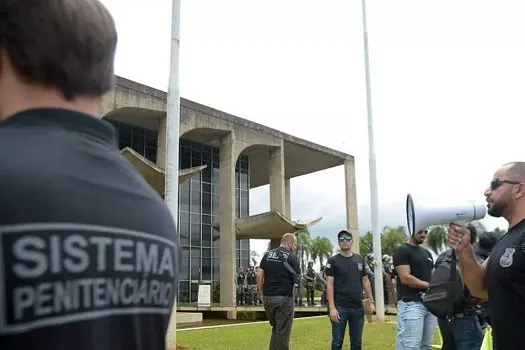 Polícia investiga uso de estudantes de Medicina como ‘mulas’ do tráfico