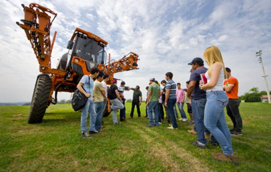 Fatec Rio Preto promove congresso sobre agronegócio e tecnologia