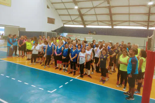 Águias 4 conquista título do 1º Torneio de Voleibol Adulto do PEC