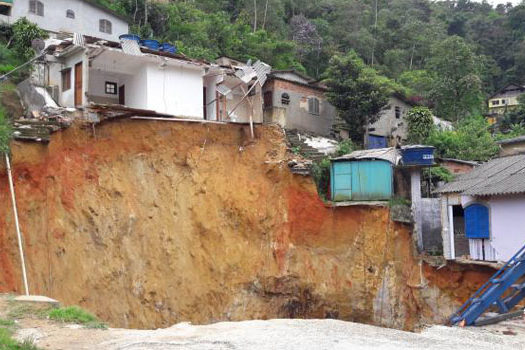 Petrópolis receberá verba para reconstrução de áreas atingidas pelas chuvas