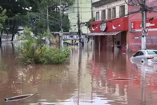 Chuvas provocam alagamentos, enchentes e prejuízos em SP