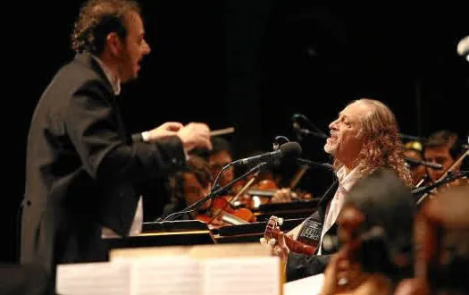 Alceu Valença e Orquestra Ouro Preto se apresentam neste domingo