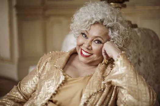 Alcione celebra 50 anos de carreira com show no Tokio Marine Hall em outubro