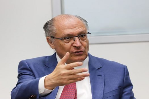 ‘É dever do governo promover a concorrência leal’, diz Alckmin, sobre e-commerce