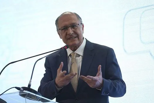 Alckmin critica contestação de Bolsonaro sobre as urnas eletrônicas