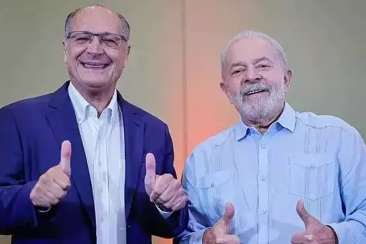 Em Natal, Alckmin é vaiado em ato de apoio a Lula