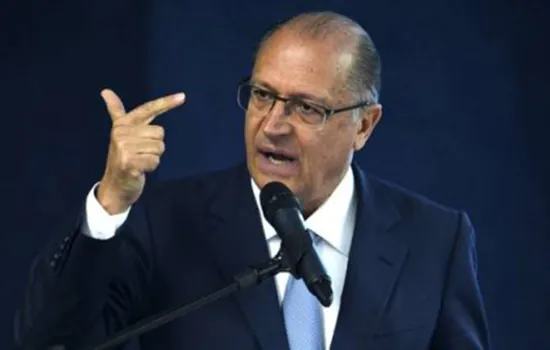 Alckmin diz que bolsonarismo é uma mentira: ‘Onde está a agenda desse governo?’