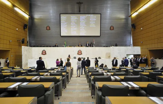 Assembleia Legislativa do Estado de São Paulo completa 100 sessões realizadas em 2022