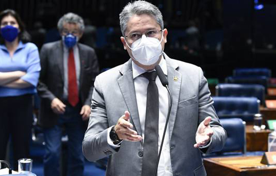 Senadores falam em CPI para apurar suposta ‘Rachadinha’ de Bolsonaro