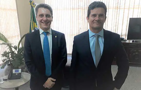 Sérgio Moro recebe Alex Manente para debater PEC 410/2018