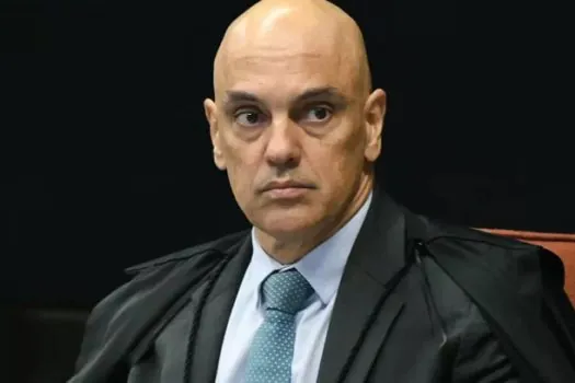 Moraes cita deboche de Silveira e diz que multa de R$ 4,3 mi foi insuficiente