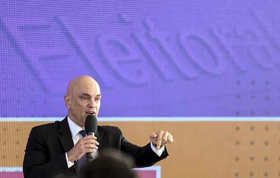 Alexandre de Moraes pede relatório sobre efetivo policial da PRF