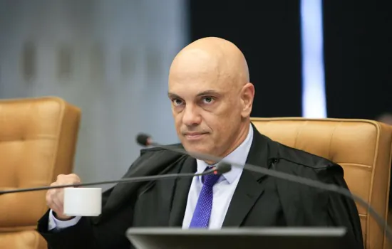 Alexandre de Moraes manda desbloquear contas de empresários bolsonaristas