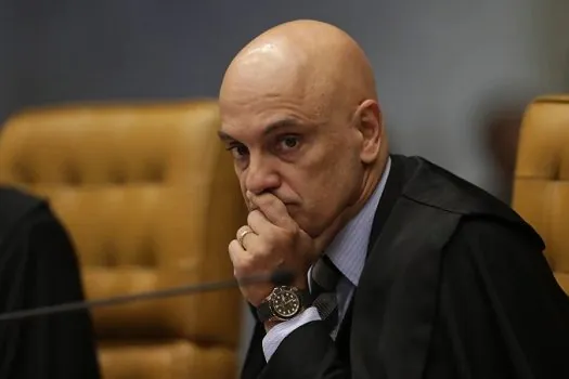 Por ordem de Moraes, PF prende homem que ameaçou invadir o STF