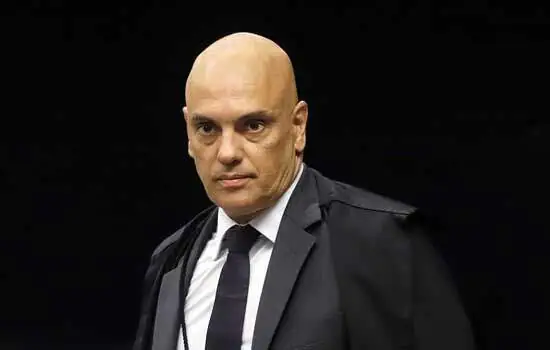 Pedido de impeachment de Alexandre de Moraes não tem fundamento jurídico