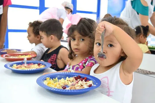 Prefeitura de SP libera R$ 77 milhões referentes à parcela de dezembro do cartão-merenda