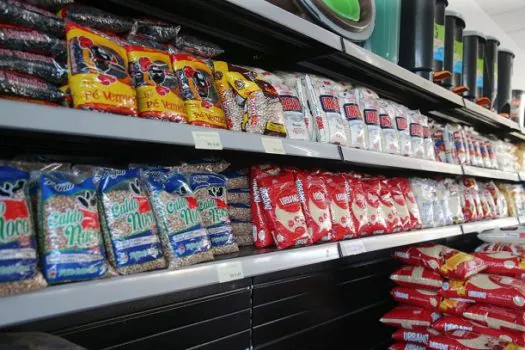 Distribuição de alimentos em situação de emergência é regulamentada