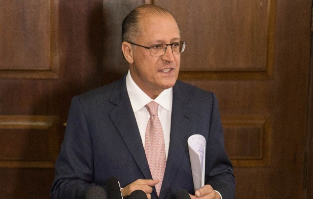 Alckmin fala sobre incluir empresas na exportação