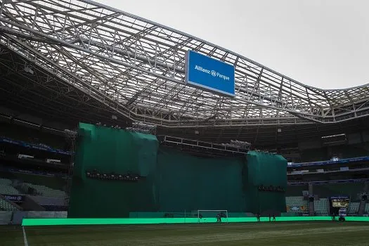 Palmeiras instala telão atrás de palco no Allianz Parque para jogo com Fortaleza