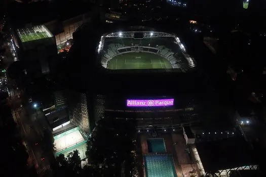 Allianz Parque recebe iluminação em apoio ao Setembro Roxo