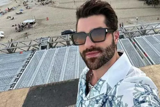 Alok lamenta a ocorrência de arrastões durante seu show na praia de Copacabana_x000D_