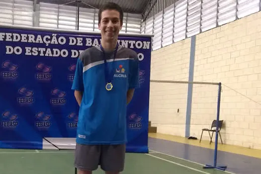 Aluno do PEC de São Caetano conquista Torneio Interescolar de Badminton