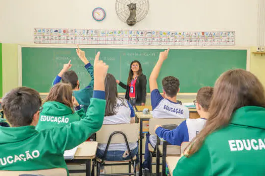 Alunos do 9º ano da rede municipal de São Caetano têm vaga garantida no Ensino Médio