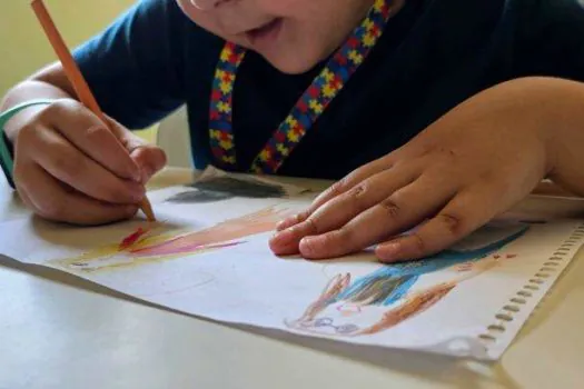 Em três meses, acompanhamento de alunos com TEA cresce 12% em Ribeirão Pires