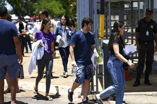 Enem termina segunda etapa de provas sem ocorrências graves