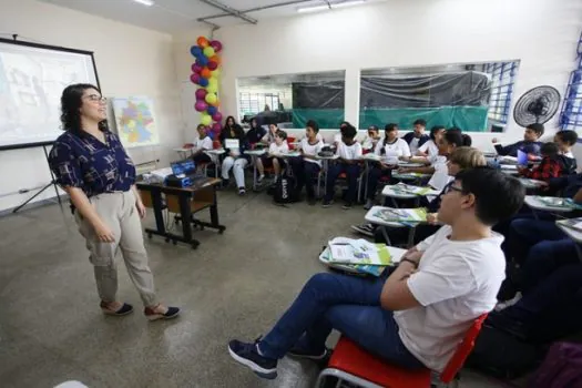 Prefeitura de SP entrega Centro de Estudos de Línguas Paulistano no CEU Cidade Dutra