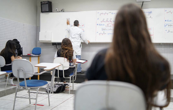 Volta às aulas em SP: Déficit de aprendizado