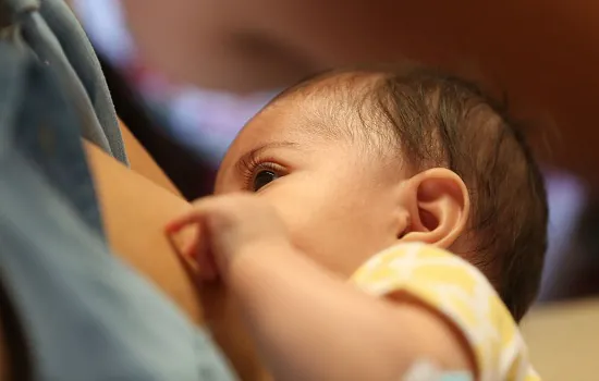 Agosto Dourado: 82% das brasileiras nunca doaram leite humano