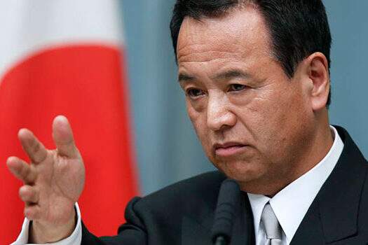 Ministro da Economia do Japão é acusado de receber suborno