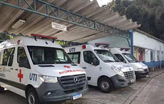 Ribeirão Pires ganha duas ambulâncias do Governo do Estado