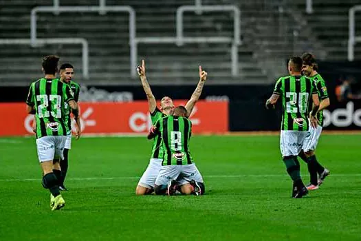 Com gol no fim do jogo, América-MG vence Corinthians na Neo Química Arena