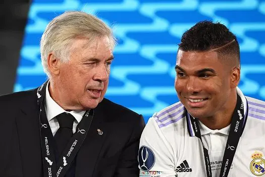 Ancelotti diz que Casemiro quer deixar o Real; Manchester United tem interesse