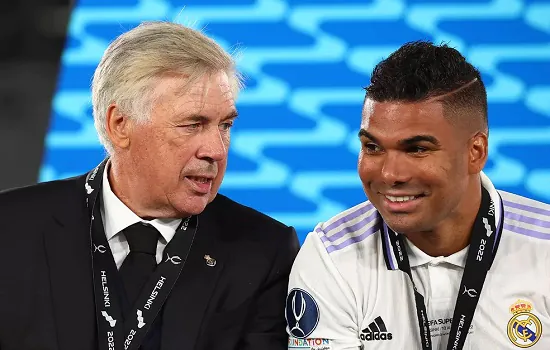 Ancelotti diz que Casemiro quer deixar o Real; Manchester United tem interesse