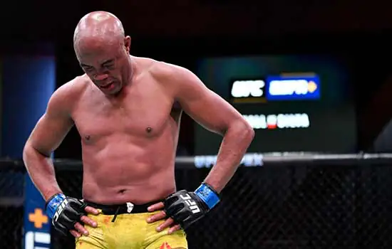 Última Luta anunciada de Anderson Silva no UFC termina em Nocaute