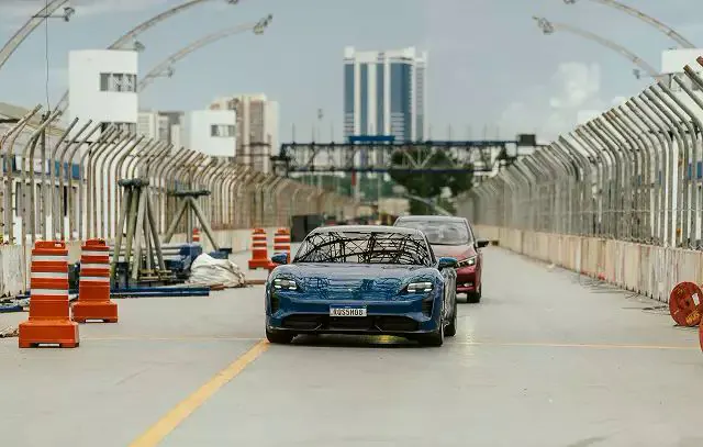 Enel Brasil promove transição energética durante a corrida de carros elétricos