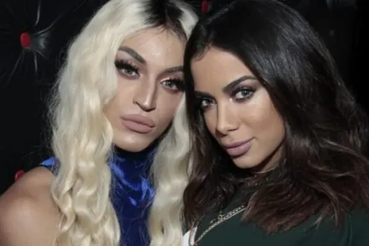 Anitta revela motivo de briga com Pabllo Vittar e diz que está há 10 meses sem ninguém