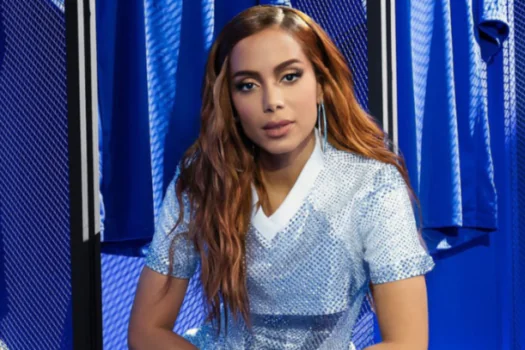 Anitta é anunciada como atração do show de abertura da final da Liga dos Campeões