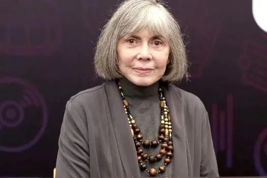 Morre Anne Rice, autora de “Entrevista com o Vampiro”, aos 80 anos